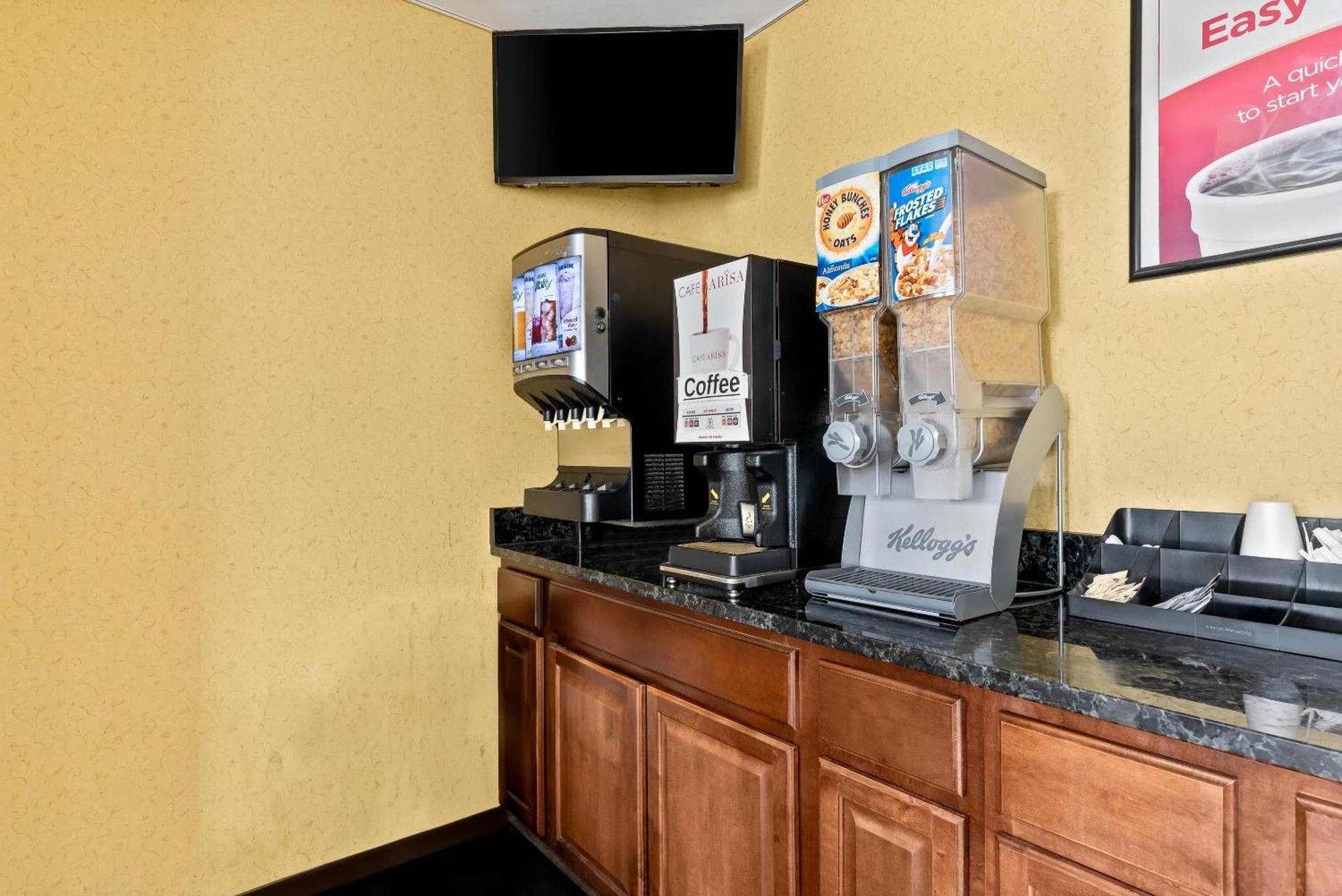 Econo Lodge Fredericksburg Near I-95 מראה חיצוני תמונה